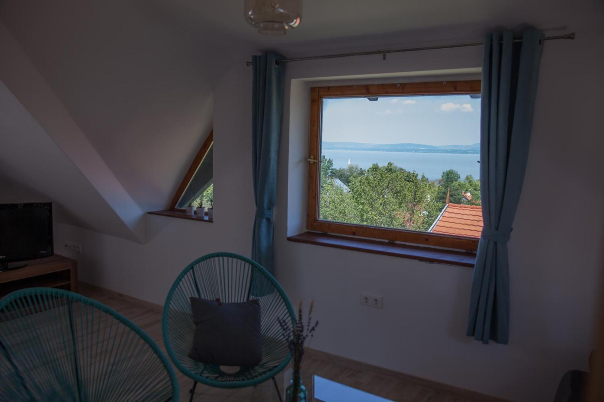 Lakeview Residence Balaton บาลาตอนซาร์โซ ภายนอก รูปภาพ